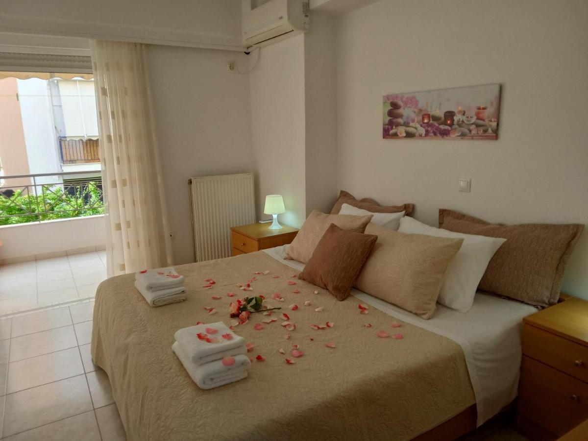 Nicholas House ! Chalkida Luaran gambar