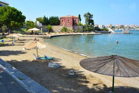 Nicholas House ! Chalkida Luaran gambar